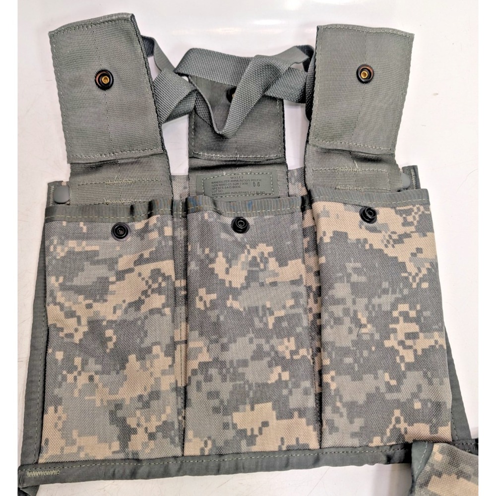 US Milttary ACU MOLLE II Bandoleer, Triple Mag, Assorted Pouches - 7 total items - Picture 8 of 16